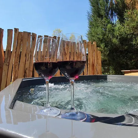 Tatil parkı Lavecka U Valtic